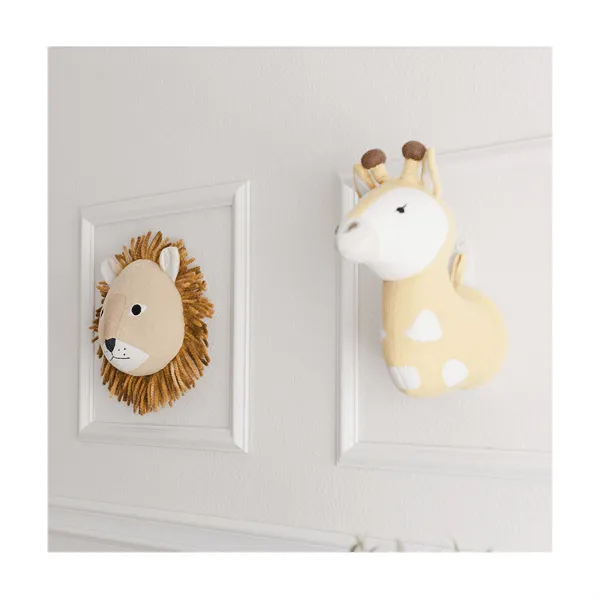 Crane Lion Plush Head Wall Décor - Kendi