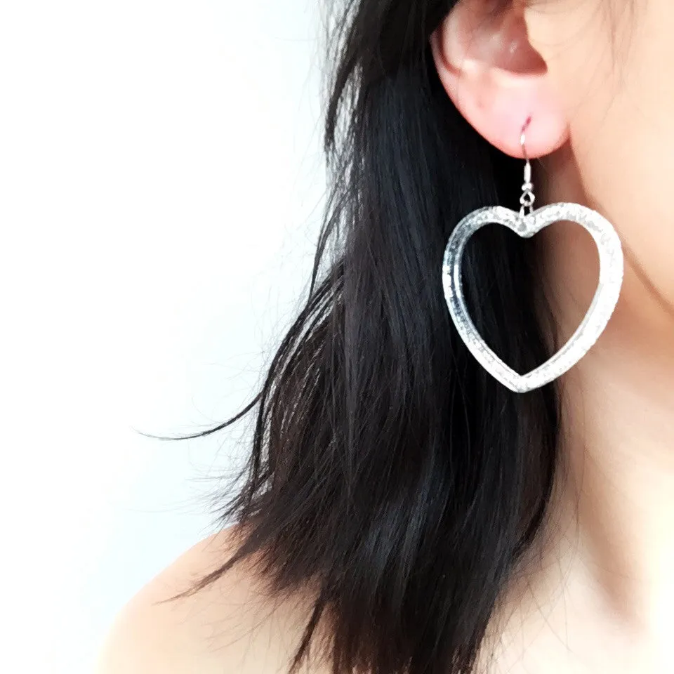 GLITTER HEART HOOPS EARRINGS