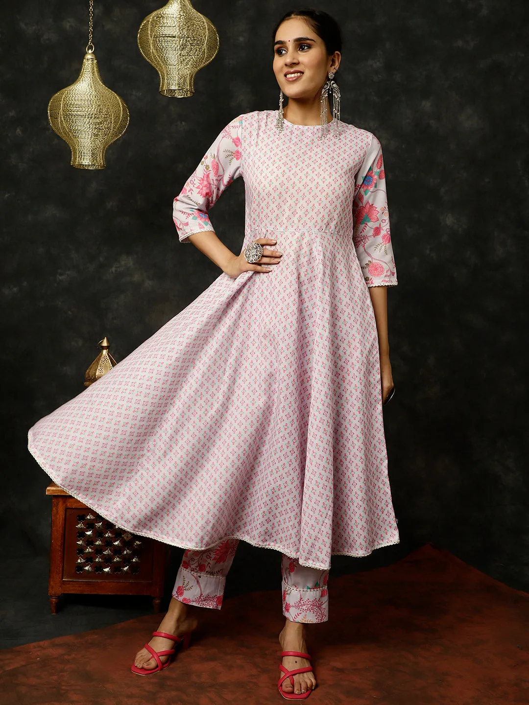 Grey Ethnic Print Flared Kurta With Shrug And Pants