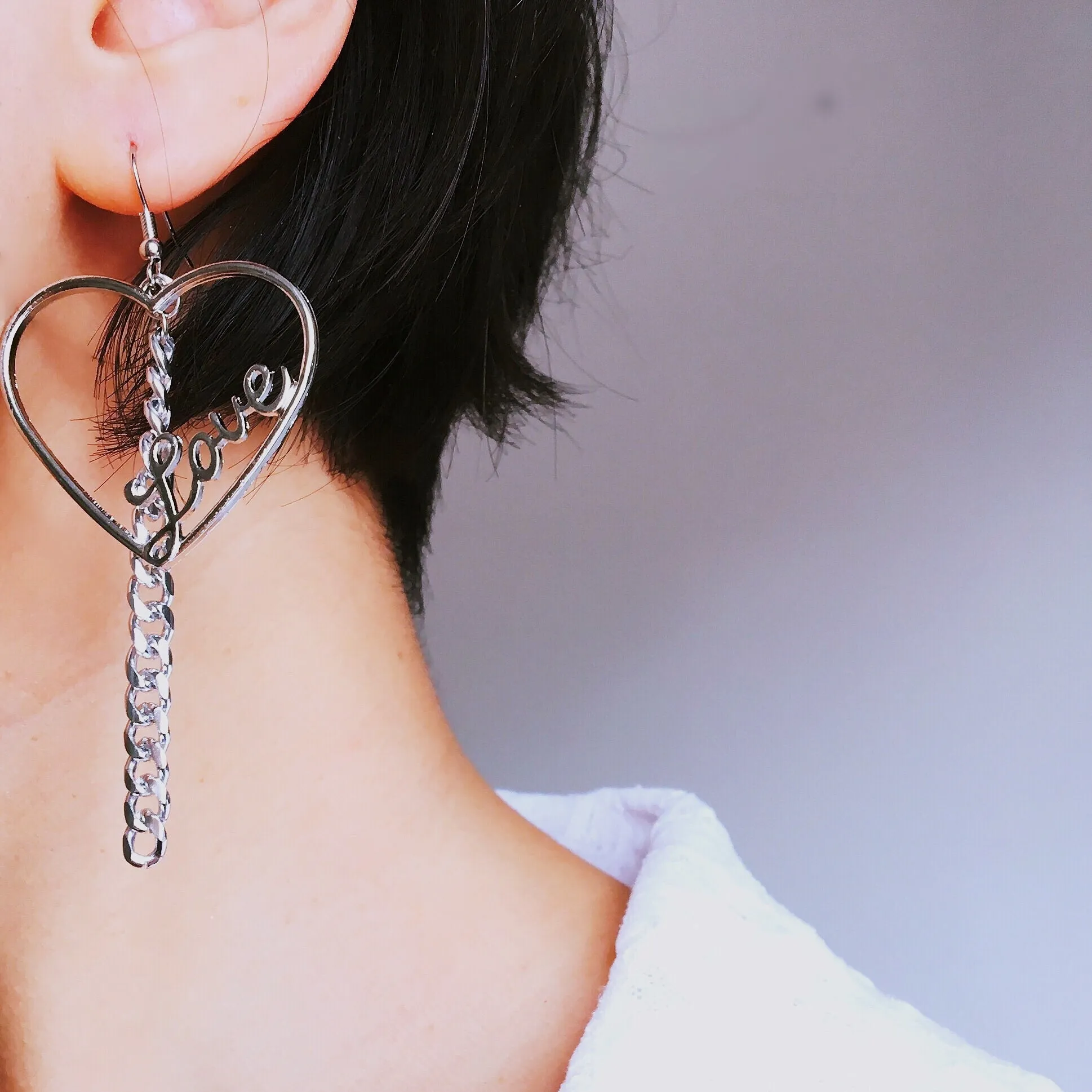 HEART CHAIN EARRINGS