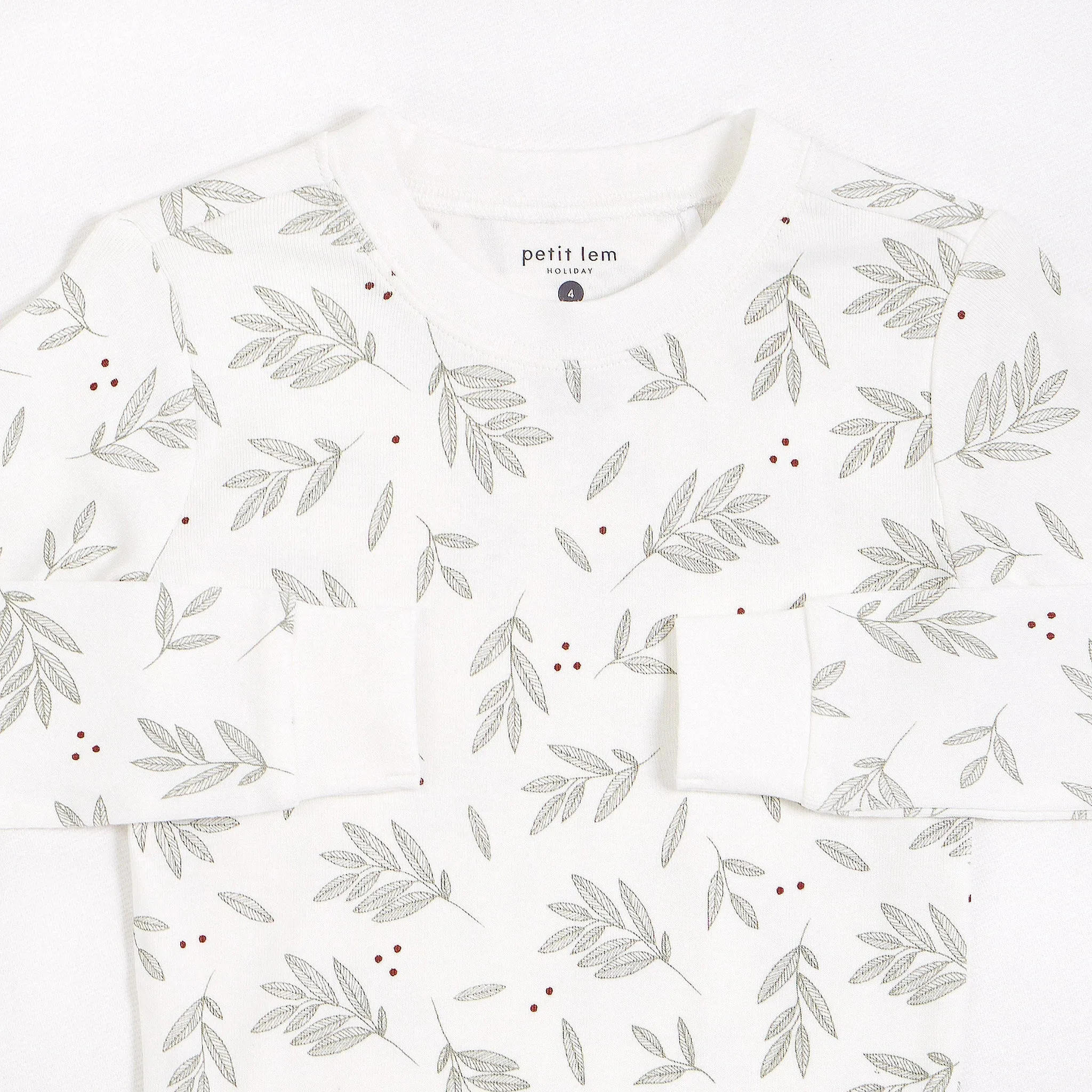 Laurel Leaves Print on Off White PJ Set