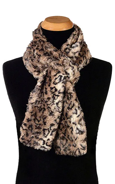 Men's Classic Scarf - Luxury Faux Fur in Carpathian Lynx