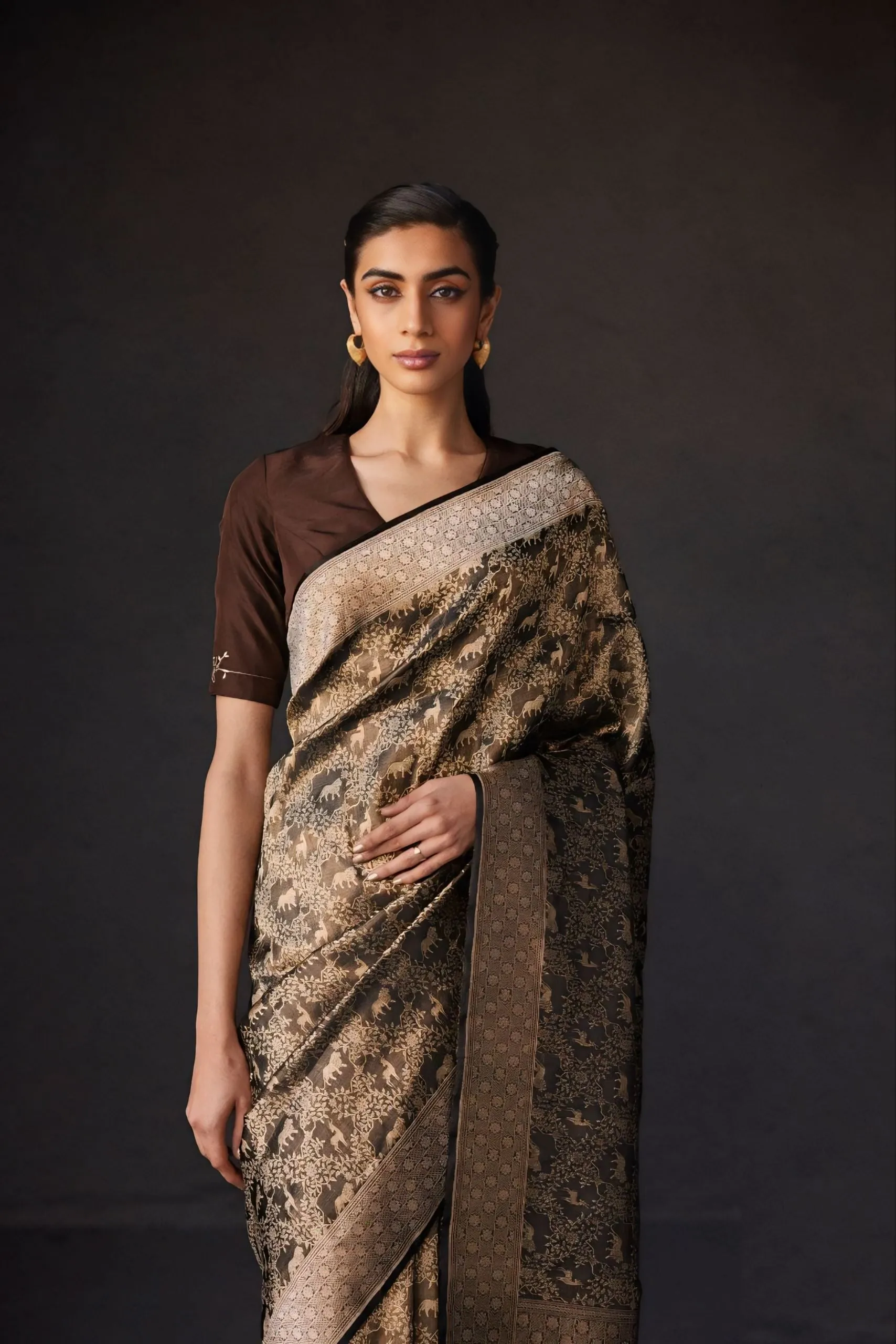 SAREE AMAZINGELEBRATES BEAUTY AND DIVERSITY BY WILDLIFE