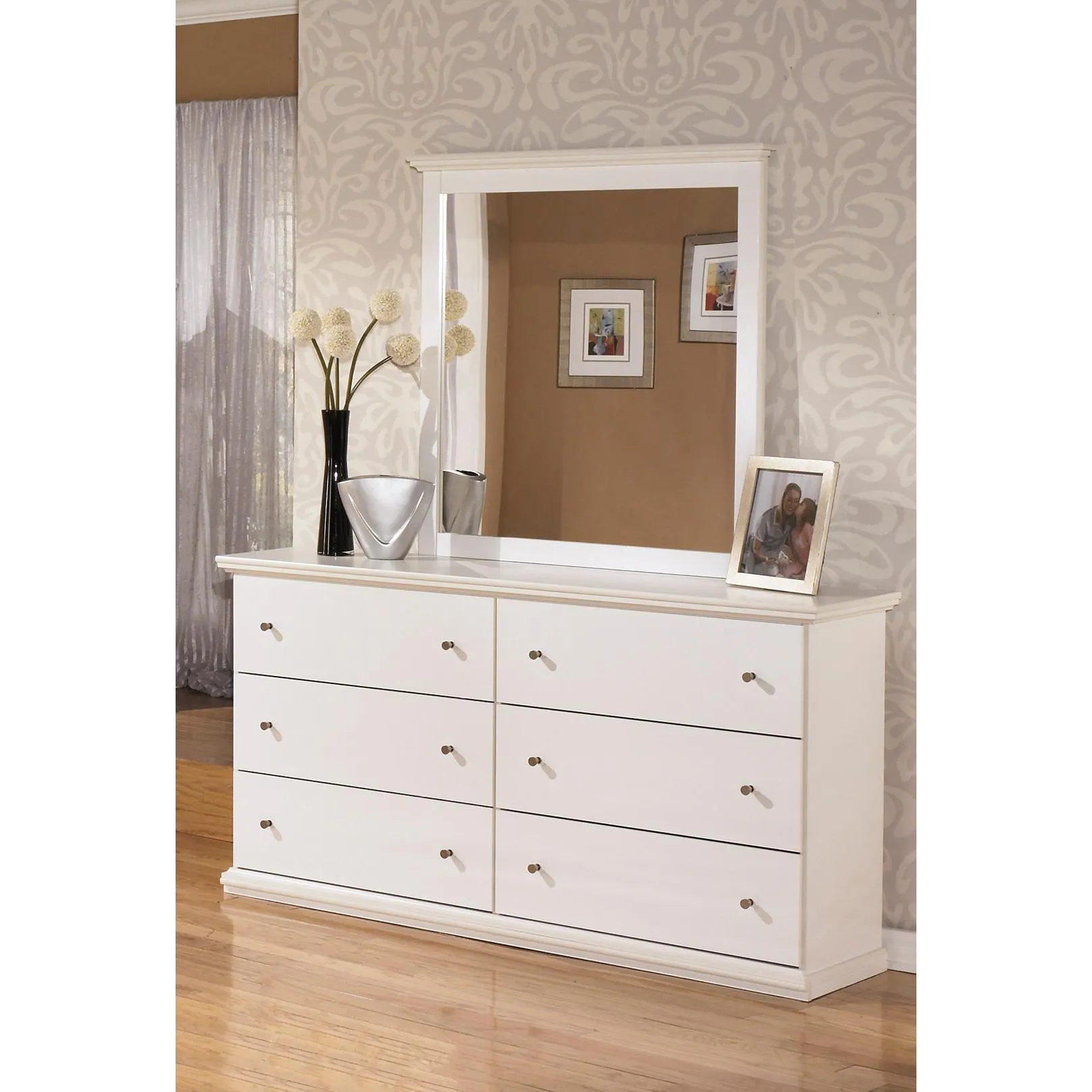 Signature Design by Ashley Bostwick Shoals B139B21 8 pc King Bedroom Set