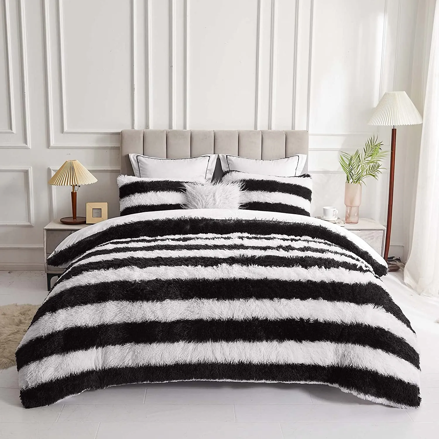 The Softy Black Stripe Bed Set